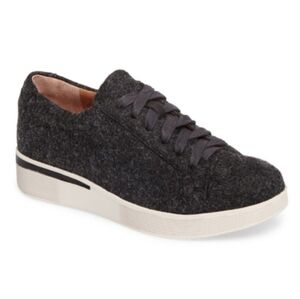 Gentle Souls by Kenneth Cole Gray Wool Wedge Women's Sneakers Size 7.5